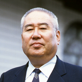 第8代学長 髙橋弘次（1993～1999）