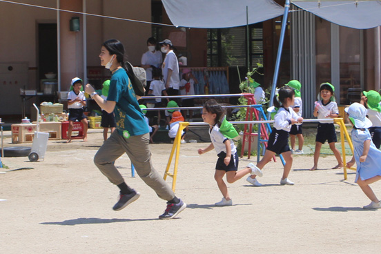 大学附属ならではの特色 幼稚園について 佛教大学附属幼稚園