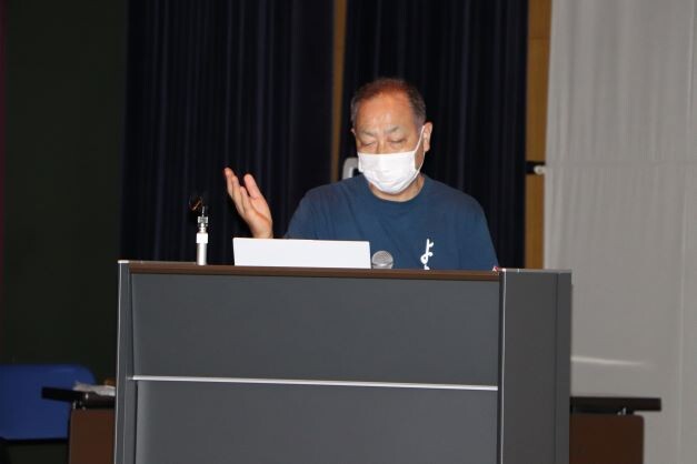 内田忠賢氏