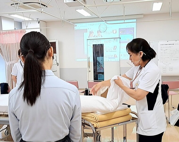 清潔で安全な寝心地の良いベッドの作成方法を体験②