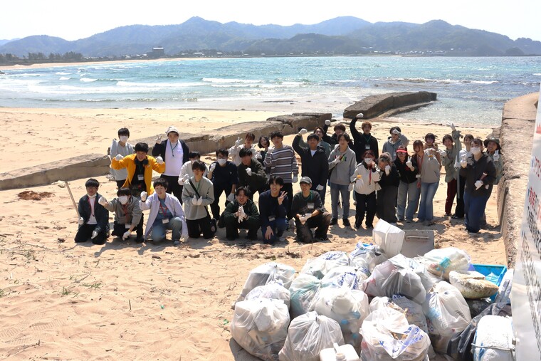 集めた海ごみは約200kg!