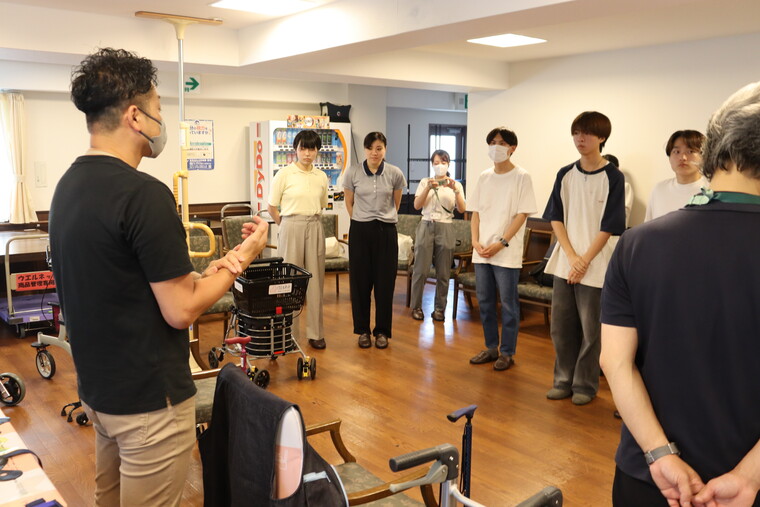 ツアーに参加予定の利用者さんについてのお話も