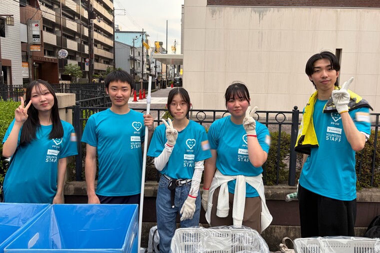 　　　　学生ボランティア室のスタッフたち