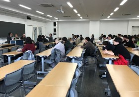 文学部講演会を開催