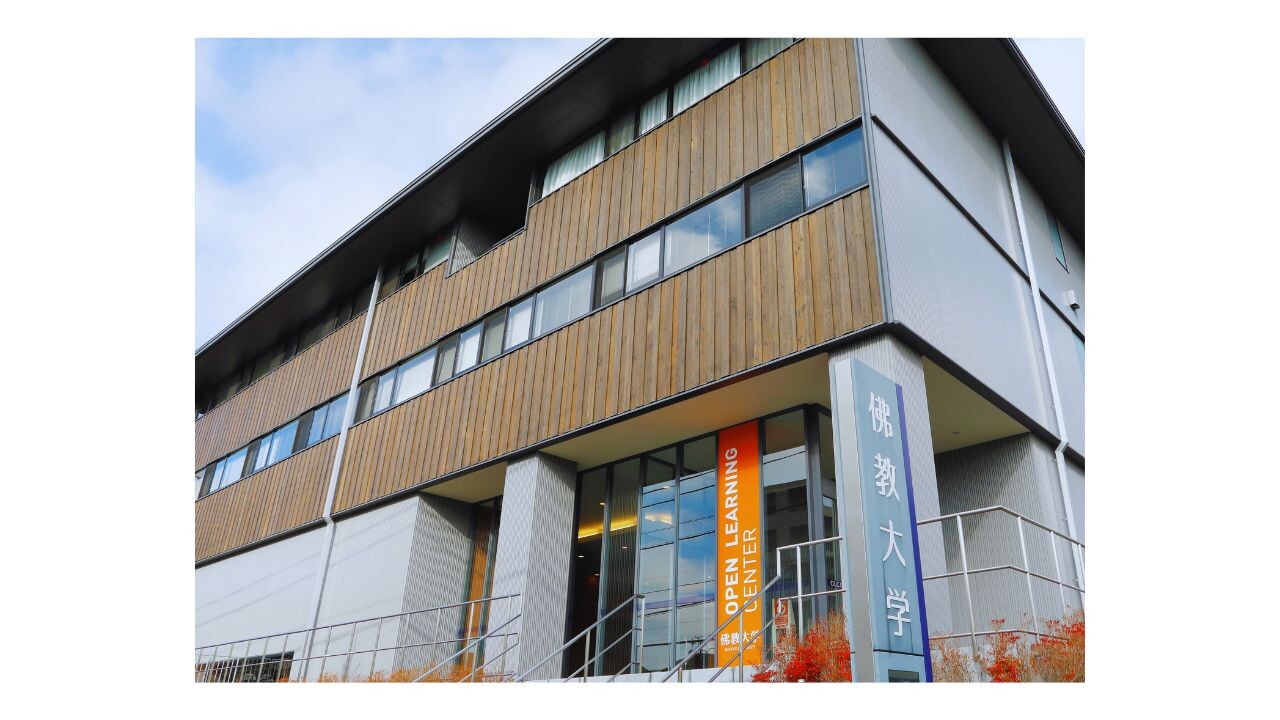 What is O.L.C. 建物.jpg